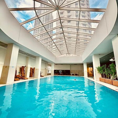 Luxury Condo On 18Th Floor With Pool, Fitness, Parking Included. Szkopje Kültér fotó
